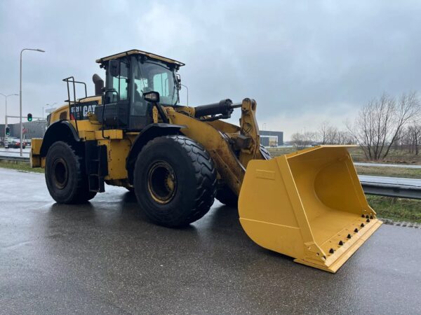 Caterpillar 972M XE edge Loader – New bucket - Image 5