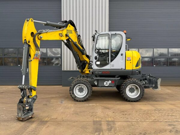 Wacker Neuson EW100 E06-03 Excavator - Image 6