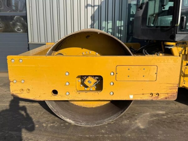 Buy Caterpillar CS64B Roller - Image 7