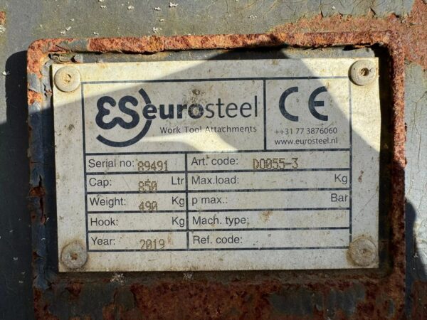 Buy Komatsu PW180-11 Excavator - Image 10