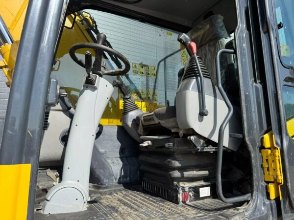 Buy Komatsu PW180-11 Excavator - Image 8